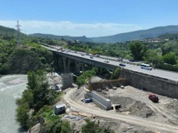 A new bridge is already under construction on the Aragvi River