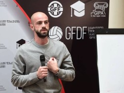 ნიკა ჯღარკავა