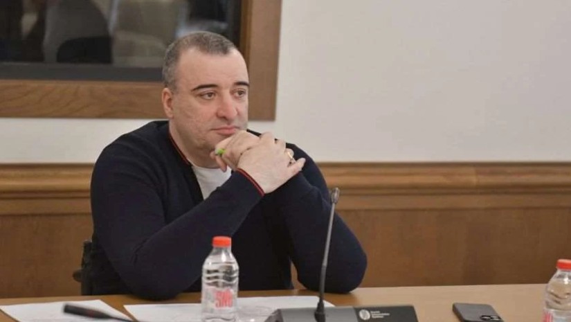 რატი იონათამიშვილი 