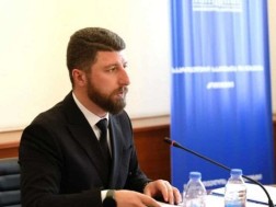 არჩილ გორდულაძე „ენჯეოებზე“: ეს ადამიანები გვეუბნებიან, რომ ჩვენს ქვეყანაში ადამიანის უფლებები მაღალ დონეზე იყო 2003-2012 წლებში, სადაც გამოცხადებული სიკვდილის ქრონიკა იყო და ამის შემდეგ დაირღვა ადამიანის უფლებები?!