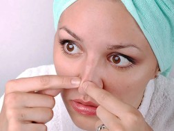 What food should you rule out to remove black dots on the skin