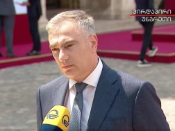 პაატა სალია: ორმხრივი შეხვედრა გვქონდა უნგრეთის შინაგან საქმეთა მინისტრთან. მივიღეთ მოწვევა შემოდგომაზე, როდესაც ახალი პენიტენციური დაწესებულება გაიხსნება უნგრეთში, რომელშიც გამოყენებული იქნება უახლესი ტექნოლოგიები