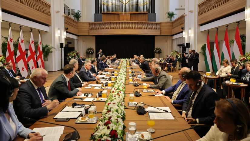 სამიტი უნგრეთი