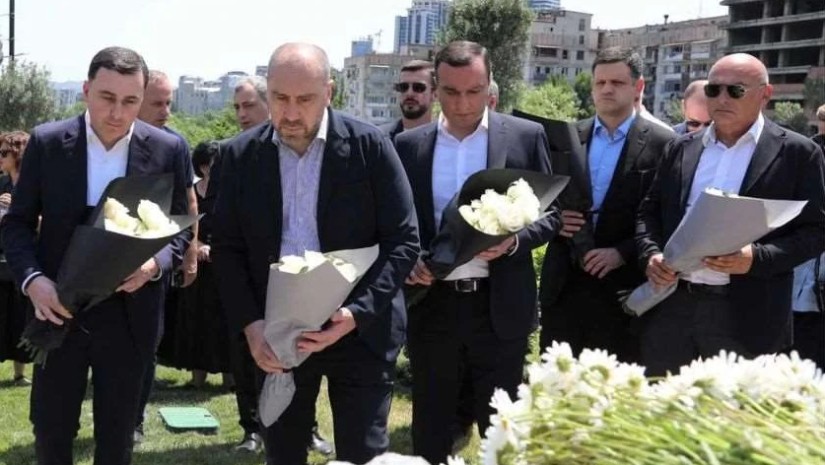 ზურაბ აბაშიძე