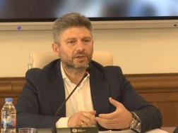 დაჩი ცაგურია: საკანში მეწვია ეკა ხერხეულიძე „ნაცმოძრაობის“ წევრი, ადამიანის უფლებათა დაცვის კომიტეტის თავმჯდომარე და მითხრა - შენ საცემი ხარ და მაგიტომაც გცემესო, ახალაიაზე და მიშაზე ხმას როგორ იღებ, ქვეყნის პატრიოტებზეო
