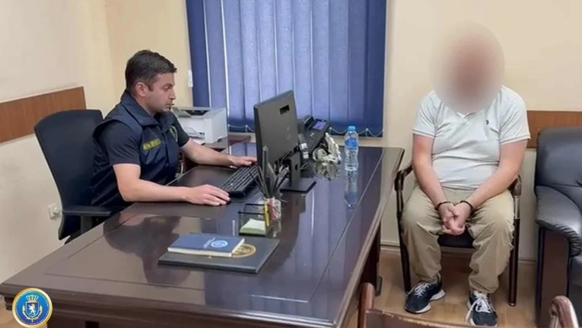 ყალბი დოკუმენტები