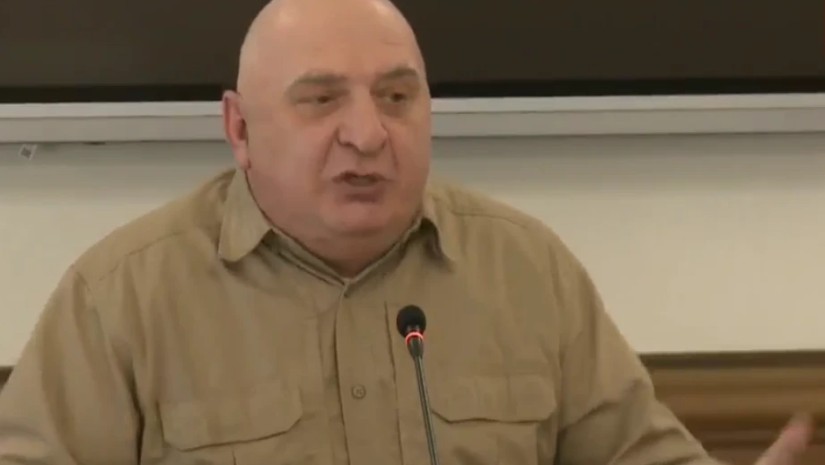 მალხაზ თოფურია მალხაზ თოფურია