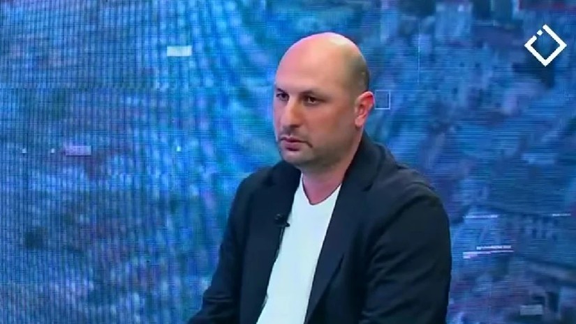 ირაკლი ხელაძე