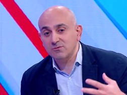 „სულ მომხრე ვიყავით, რომ ოპოზიციურ ფლანგზე იყოს ერთიანობა. როდესაც შენს ოპონენტს ათასჯერ მეტი რესურსი აქვს, არასერიოზულია, თქვა, რომ მე ერთპარტიულად დავამარცხებ „ქართულ ოცნებას“ - ალექსანდრე რაქვიაშვილი
