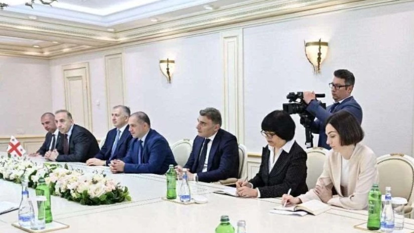 პარლამენტი