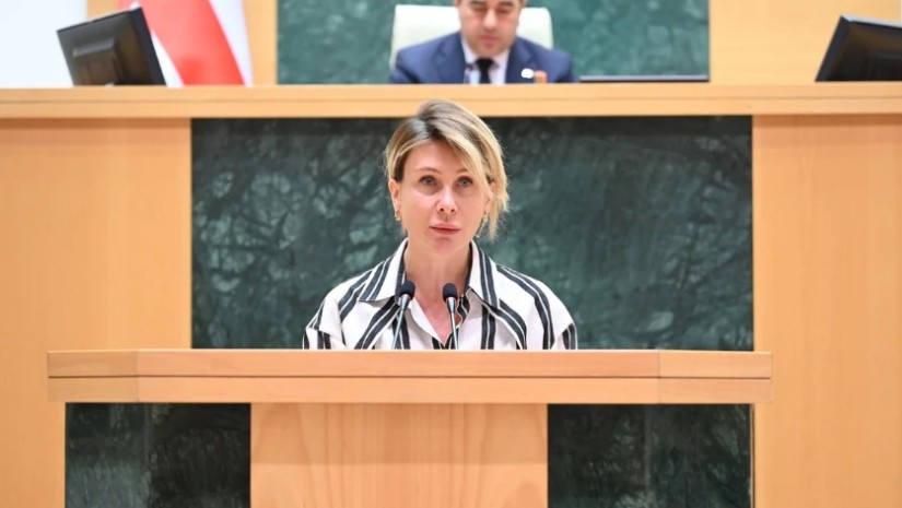 ნინო წილოსანი