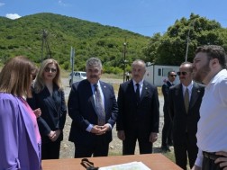 თურქეთის საპარლამენტო დელეგაცია საოკუპაციო ხაზს ეწვია