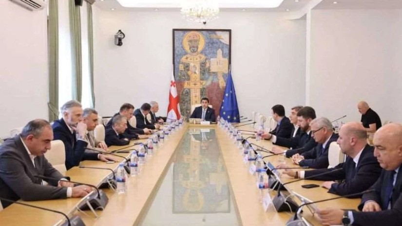 ბიურო ბიურო