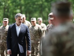 Mikheil Kavelashvili was in Sachkhere, Colonel Besik Kutateladze Mountain Training School in Sachkhere