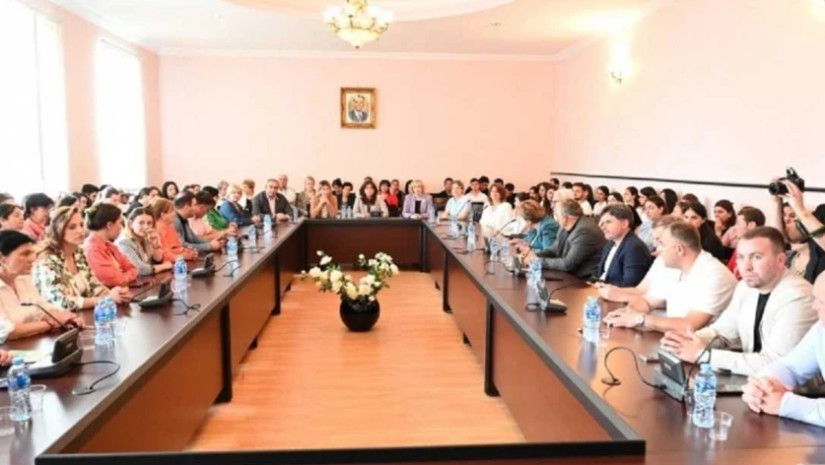 არლამენტის დროებითი კომისია