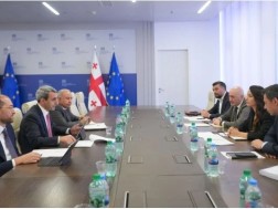 Opportunities for Restoration Restoration Between Tbilisi and Baku - Mariam Kvrivishvili discussed the issue with the head of the Azerbaijani Railway