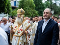 ირაკლი ჩიქოვანი