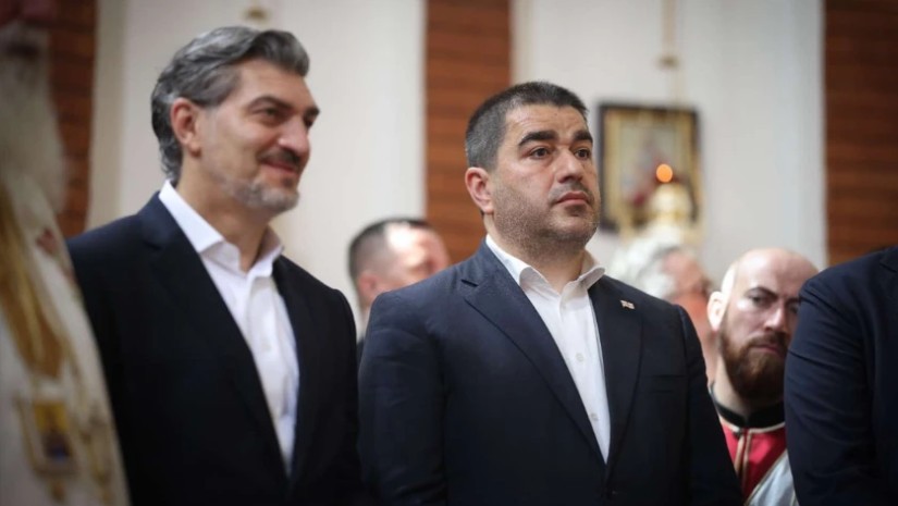 შალვა პაპუაშვილი მიხეილ ყაველაშვილი