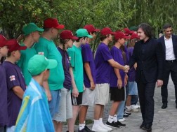 Irakli Kobakhidze met with Ukrainian students who are resting in the summer camp with the financial support of the Georgian government