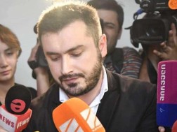 გიორგი გრძელიშვილი: გუბაზის მასზე უსინდისო შვილი და ვიღაც „ნაცი“ ერთმანეთს უმტკიცებენ, ივანიშვილმა იმიტომ გამოუცვალა ჭორვილაში სახლებს სახურავები, რომ ეშინოდა ძველი „შიფერის“, დაავადებებს იწვევსო - შეპყრობილი მანიაკების სექტაა