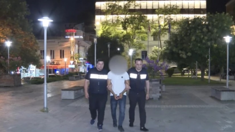 პოლიცია