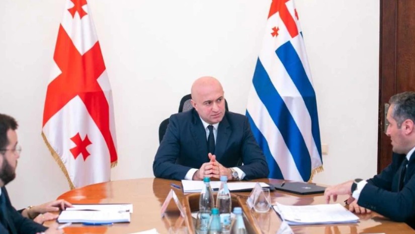 სულხან თამაზაშვილი სულხან თამაზაშვილი