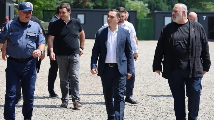 კობა კობალაძე და აფხაზეთის ა/რ მთავრობის თავმჯდომარე