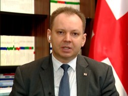ორ საერთაშორისო, ძალიან მნიშვნელოვან ინსტიტუციაში იწვნიეს მარცხი და ეს კიდევ ერთხელ ადასტურებს, რომ ანაკლიის პორტის პროექტს არავითარი პოლიტიკური სარჩული არ გააჩნდა - თორნიკე ჭეიშვილი ხაზარაძე-ჯაფარიძეზე