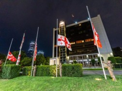State flags landed on the Ministry of Defense and the military bases of the Defense Forces