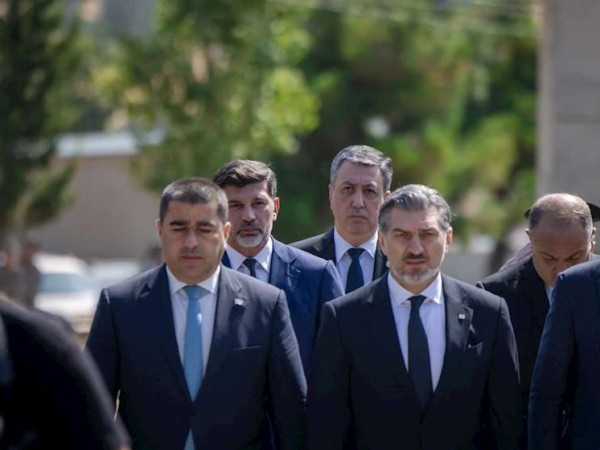 შალვა პაპუაშვილი