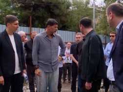 Tbilisi City Hall continues to replace emergency houses