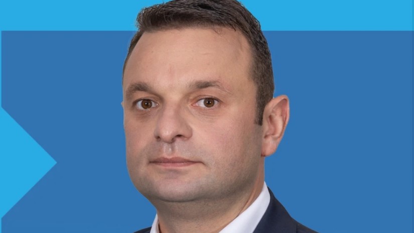 ვახტანგ გადელია