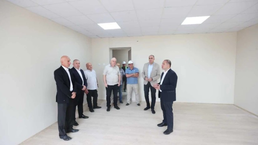 მიქანაძე