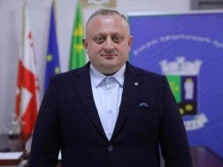 გივი მოდებაძე: ბევრი ინფრასტრუქტურული პროექტის გაკეთება შევძელით, გაკეთდა ქალაქში 24-საათიანი წყალმომარაგება, 300 კმ-ზე მეტი გზა იყო დაგებული, დაწყებულია გაზიფიცირება, წყლის სისტემების აღდგენა, ვიწყებთ ახალი ტურისტული ადგილების შექმნას