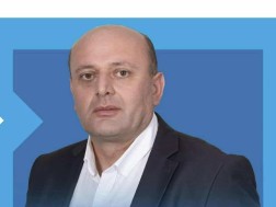 „ქართული ოცნების“ თერჯოლის მერობის კანდიდატი მანუჩარ რობაქიძე: ყველაფერს ვაკეთებთ იმისათვის, რომ ახალგაზრდები იყვნენ ჯანსაღი ცხოვრების წესით დაკავებულები - თითოეული მათი ინიციატივა ჩვენს მიერ არის გათვალისწინებული და მხარდაჭერილი