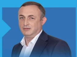 ვახტანგ ღამბაშიძე