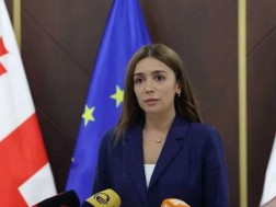The Ministry of Environment Protection and Agriculture offers three-month reimbursement an internship of about 300 young people, and last year, about 60 interns employed about 20 mini ministries