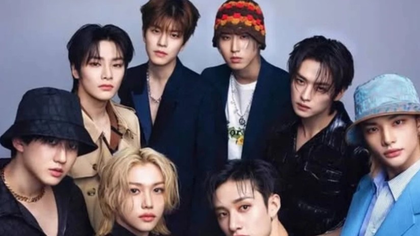 Stray Kids