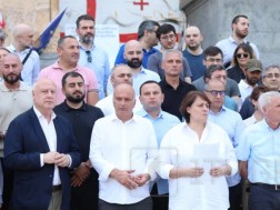 Eight opposition parties appeal to other opposition parties and opposition politicians to refuse to run in the October 4 elections and return to unity