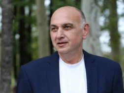 „ქართული ოცნების" ხობის მერობის კანდიდატი დავით ბუკია: ჩემს ცოდნას და გამოცდილებას მოვახმარ ჩემი მუნიციპალიტეტის კეთილდღეობას და წინსვლას, გვაქვს საინტერესო ინიციატივები, გეგმები და პროექტები სხვადასხვა მიმართულებით