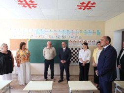 გივი მიქანაძემ ხონის პირველი საჯარო სკოლა გახსნა