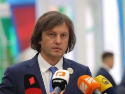ირაკლი კობახიძე: კოლექტიურ „ნაცმოძრაობად“ წოდებული პარტიები საფრთხეს წარმოადგენენ კონსტიტუციური წყობილებისთვის, მნიშვნელოვანია უცხოელი აგენტებისგან შემდგარი პარტიების დასრულება