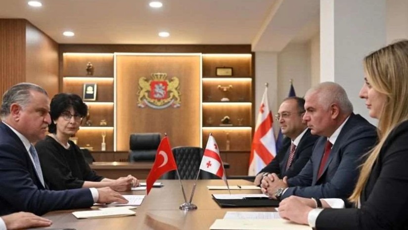 შალვა გოგოლაძე