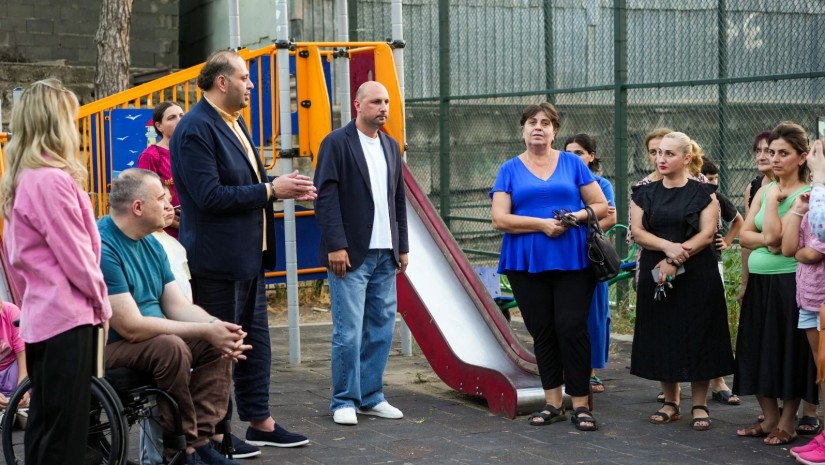 მაისურაძე