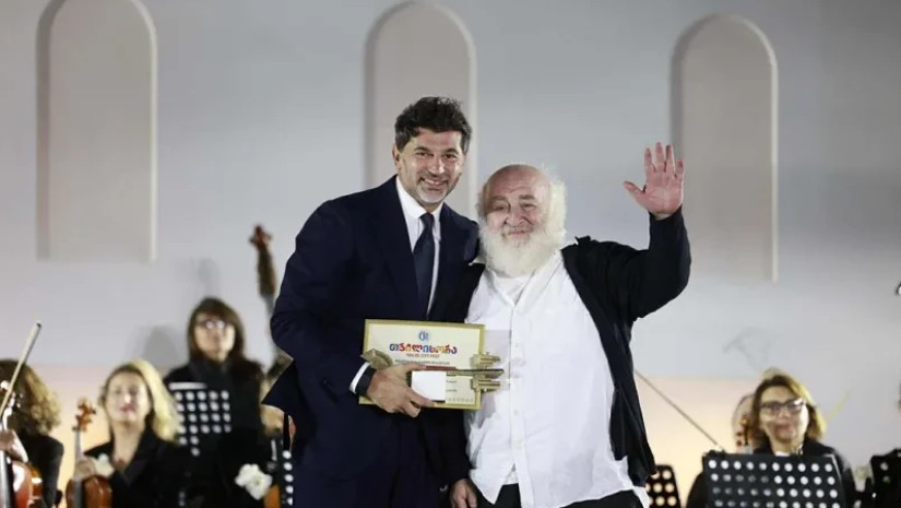 კახა კალაძე 