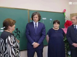 The Prime Minister inspected the newly rehabilitated Dusheti Public School N2