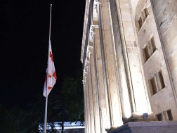 On the day of the fall of Sokhumi, a state flag landed at the Parliament Palace