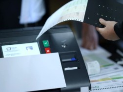 Before the opening of the polling stations of less than 11 hours - the Prime Minister and the head of the Georgian Dream headquarters held a summary briefing at the end of the pre -election campaign