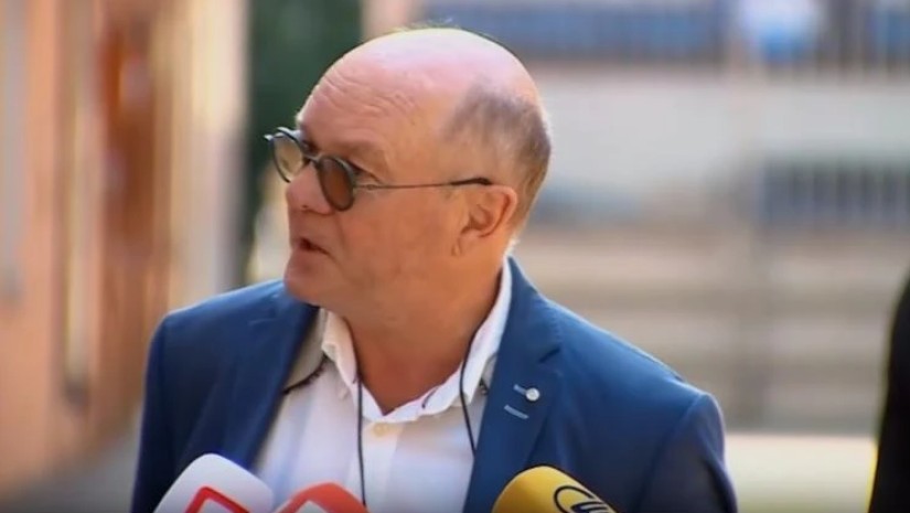 ავრილი
