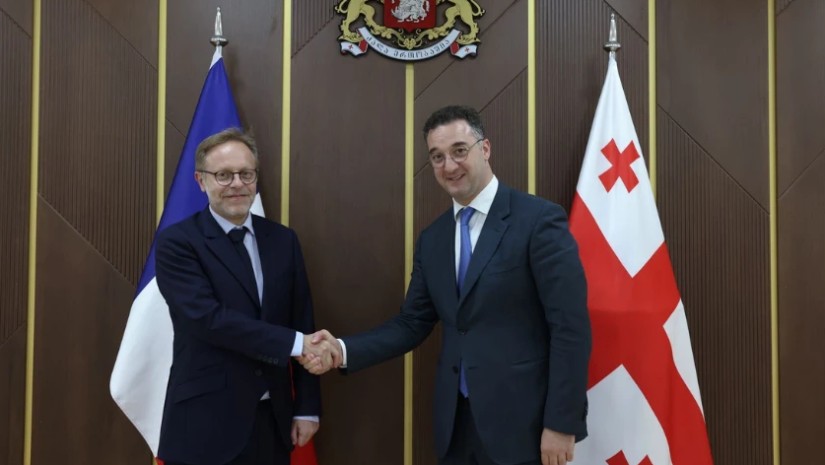 დავით სონღულაშვილი ოლივიე კურტო